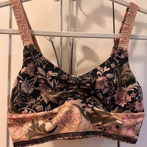 Free people sports bra oasis crop